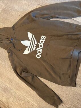 adidas Brown Pullover Hoodie with Subtle Trefoil Tag